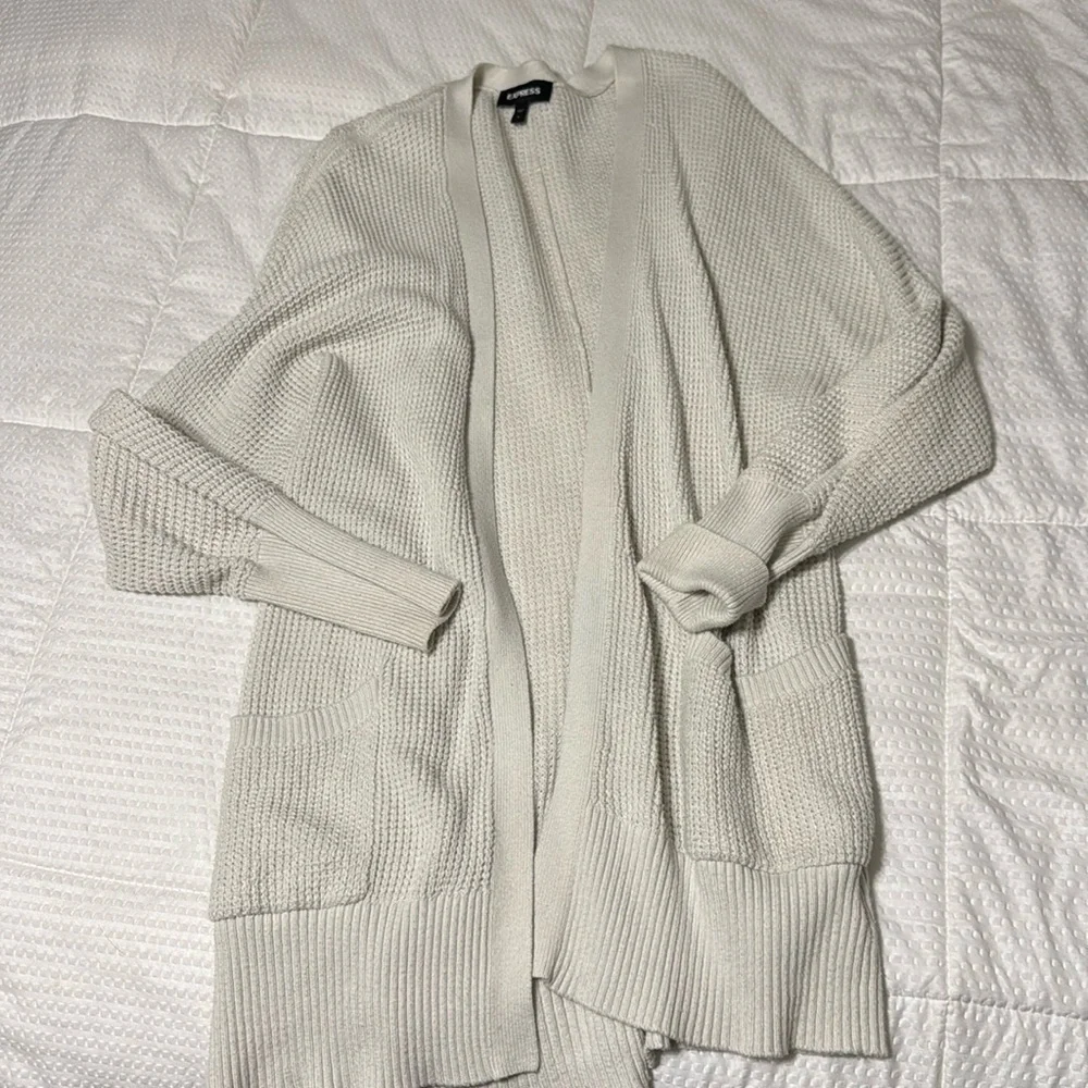 Cardigan - Picture 1 of 1